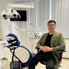 Туленков Дмитрий Николаевич, стоматолог-терапевт