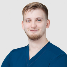 Денисенко Антон Александрович, стоматолог-терапевт