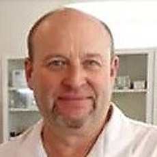 Беккер Игорь Викторович, стоматолог-ортопед