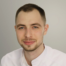 Рабинович Артур Витальевич, стоматолог-хирург