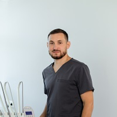 Салимов Марсель Ильясович, стоматолог-хирург