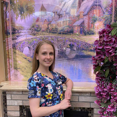 Чупринина Алина Владимировна, стоматолог-терапевт