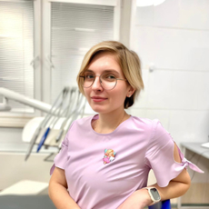 Гусева Ксения Евгеньевна, стоматолог-терапевт