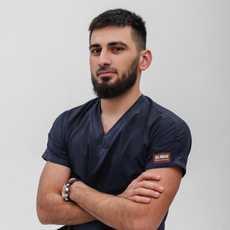 Бачиков Асхаб Вахмурадович, стоматолог-хирург