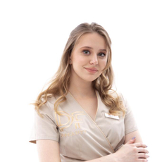 Суркова Алина Сергеевна, врач-косметолог