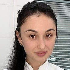Костюхова Алиса Андреевна, стоматолог-терапевт