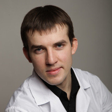 Зыкин Артем Геннадьевич, стоматолог-хирург