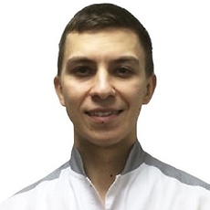 Бадрутдинов Данис Асхатович, стоматолог-терапевт