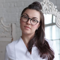 Прик Екатерина Михайловна, стоматолог-терапевт