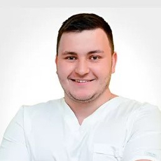 Хренов Даниил Евгеньевич, стоматолог-терапевт