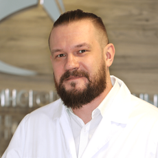 Карташов Илья Андреевич, хирург