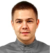 Сухарев Артем Сергеевич, стоматолог-ортопед