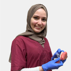 Лямис Кухил Тарик, стоматолог-терапевт