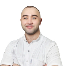 Мустафаев Эмирусеин Эсфендиярович, стоматолог-ортопед