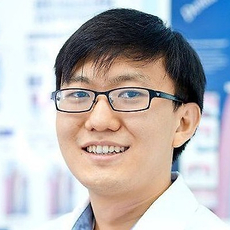 Ким Дмитрий Вильямсович, стоматолог-хирург