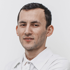 Каримов Лочинбек Рустамбекович, офтальмолог