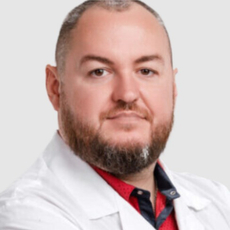 Ефремов Рустам Михайлович, хирург