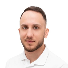 Боронин Артем Владимирович, стоматолог-хирург