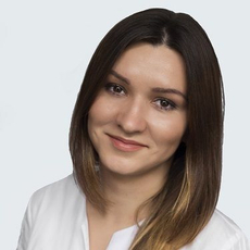 Довженко Алена Сергеевна, врач УЗД