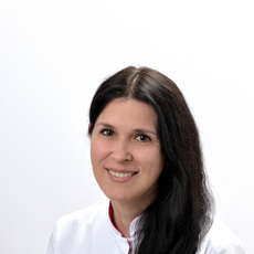 Нейшлос Наталья Валериевна, стоматолог-терапевт