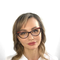Пузанова Лариса Владимировна, косметолог
