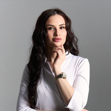 Ушакова Элиза Олеговна, врач-косметолог