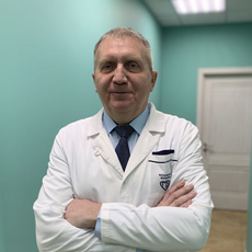 Семененко Юрий Геннадьевич, терапевт