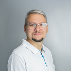 Ольховский Антон Владимирович, стоматолог-терапевт