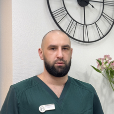 Гашумов Вадим Гашумович, стоматолог-хирург