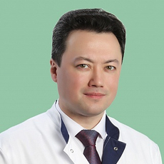 Сим Михаил Илларионович, хирург