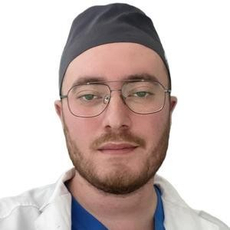 Абдураманов Руслан Ахтемович, хирург