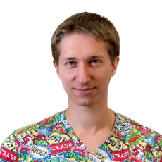 Туманов Леонид Максимович, хирург