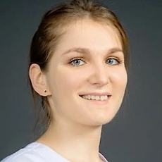 Перевощикова Мария Владимировна, стоматолог-терапевт