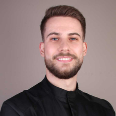 Бондаренко Антон Александрович, стоматолог-терапевт