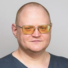 Гаврилин Олег Александрович, стоматолог-хирург