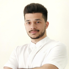 Дурсунов Руслан Тамалович, стоматолог-терапевт