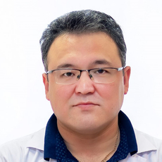 Галиев Александр Тлеукенович, ортопед