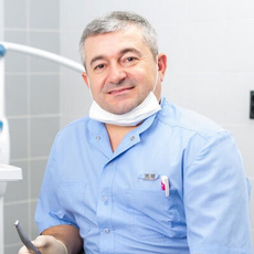Азнауров Павел Станиславович, стоматолог-ортопед