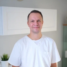 Шакула Сергей Владимирович, врач-косметолог