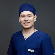 Солдатенков Вадим Игоревич, стоматолог-терапевт