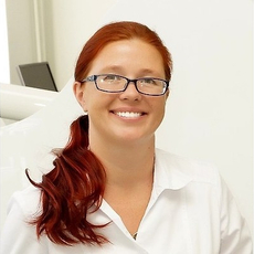 Харчева Елена Викторовна, стоматолог-терапевт