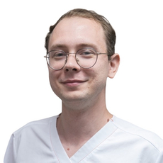 Лахвич Александр Сергеевич, стоматолог-терапевт