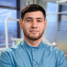 Баратов Исламир Евгеньевич, стоматологический гигиенист