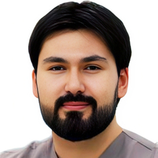 Айтмуратов Руслан Реймбергенович, стоматолог-терапевт