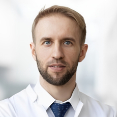 Веселов Денис Владимирович, стоматолог-хирург