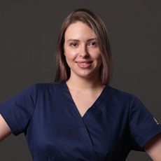 Ульянова Елизавета Ашотовна, стоматолог-терапевт