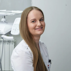 Кошевая Екатерина Сергеевна, стоматолог-терапевт