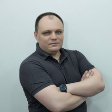 Арсиенко Владимир Владимирович, стоматолог-терапевт