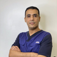 Аль-Акмар Мохаммед Ахмед, стоматолог-хирург