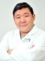 Капитонов Владимир Васильевич, офтальмолог